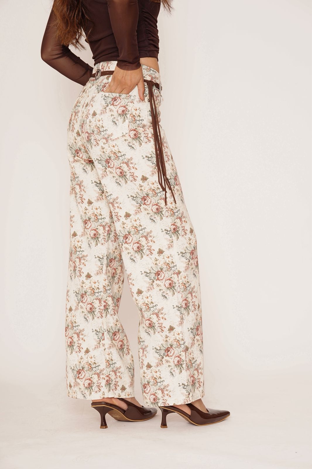 JEANS FLORAL