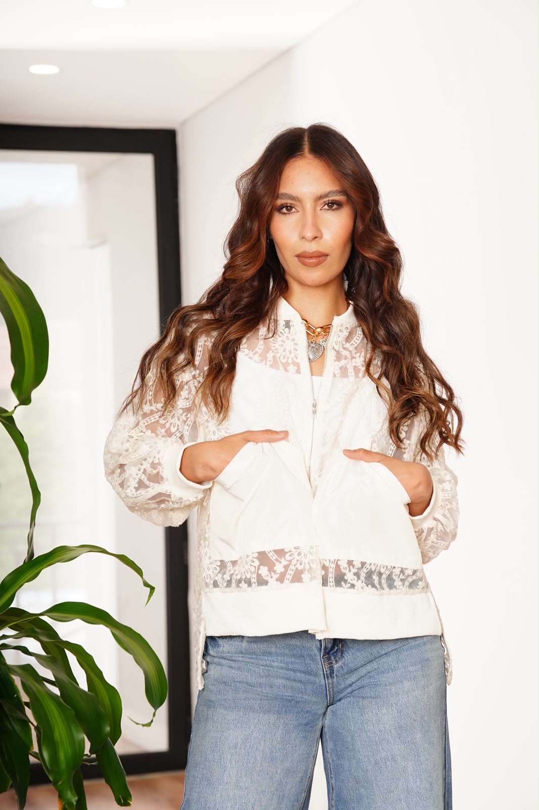 CHAQUETA ENCAJE